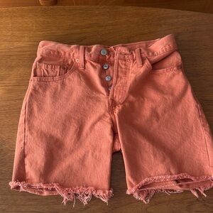 Unisex Levi's 501 Coral Jean Shorts with Frayed Hem